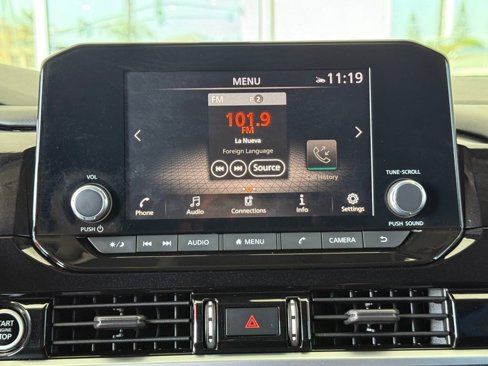 Used 2022 Nissan Pathfinder SV image 27