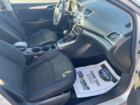 Used 2016 Nissan Sentra S image 31