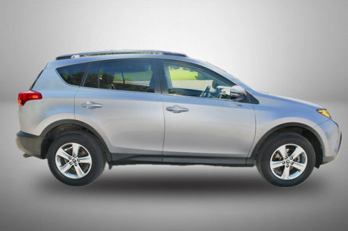 Used 2015 Toyota RAV4 XLE image 7
