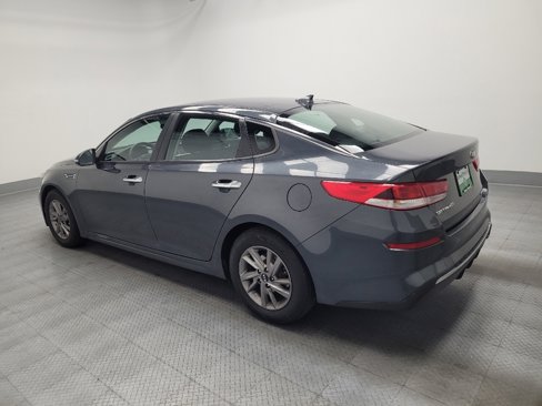 Used 2020 Kia Optima LX image 3