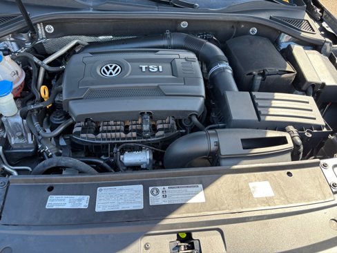 Used 2017 Volkswagen Passat 1.8T SE image 11