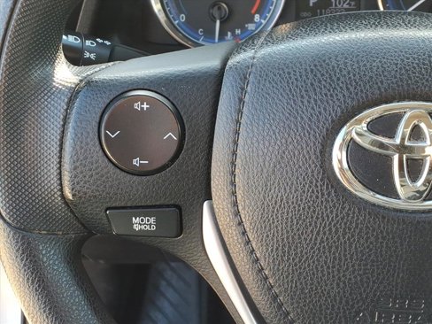 Used 2019 Toyota Corolla LE image 28