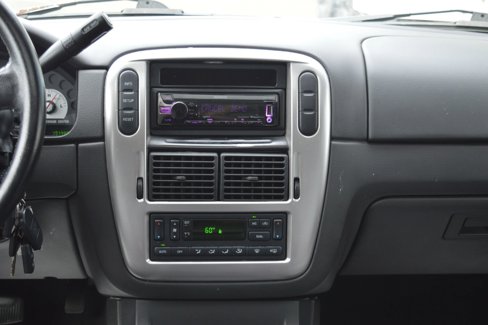 Used 2005 Mercury Mountaineer AWD image 37