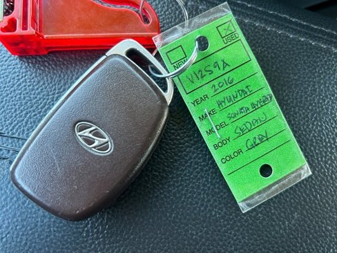 Used 2016 Hyundai Sonata Limited w/ Option Group 02 image 38