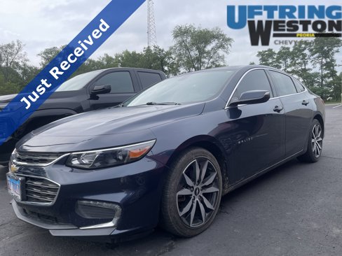 Used 2017 Chevrolet Malibu LT image 1