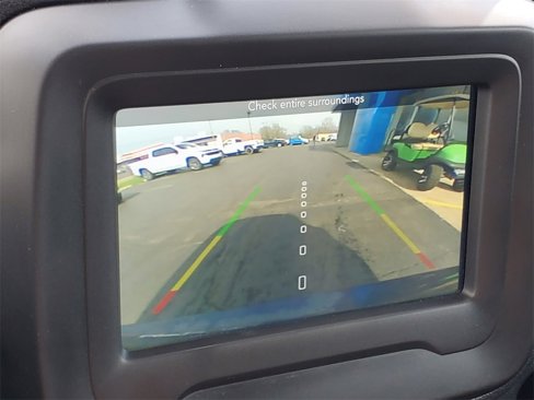 Used 2018 Jeep Renegade Latitude w/ Cold Weather Group image 21