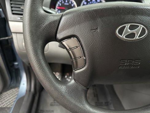 Used 2009 Hyundai Sonata GLS image 17