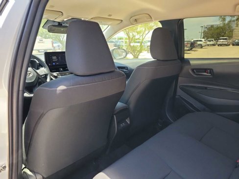 Used 2023 Toyota Corolla LE image 12