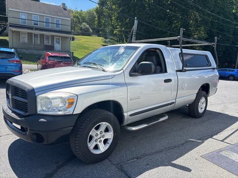 Used 2008 Dodge Ram 1500 Truck ST w/ Popular Equipment Group image 2
