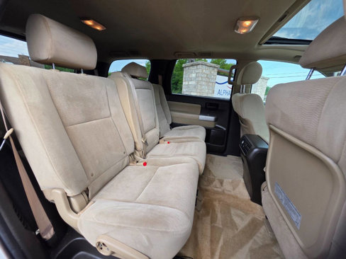 Used 2008 Toyota Sequoia SR5 image 18