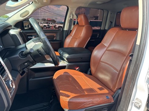 Used 2016 RAM 1500 Laramie image 29