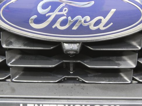Used 2024 Ford Escape Platinum image 47