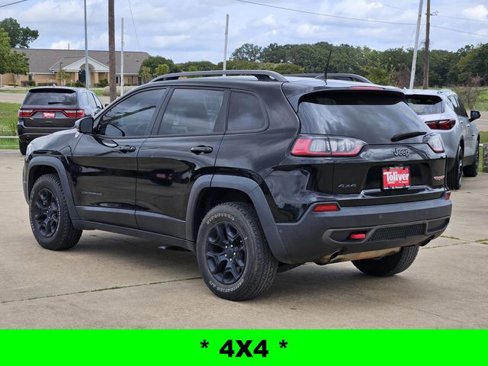Used 2019 Jeep Cherokee Trailhawk image 5