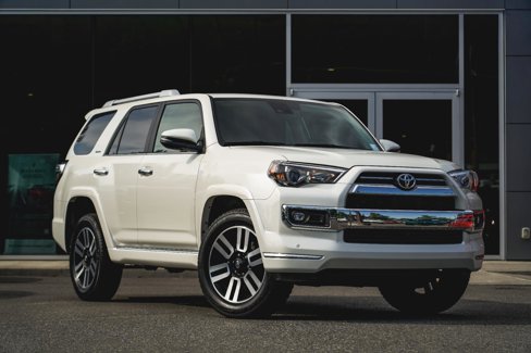 Used 2023 Toyota 4Runner Limited image 1