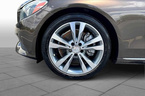 Used 2015 Mercedes-Benz C 300 Sedan image 10