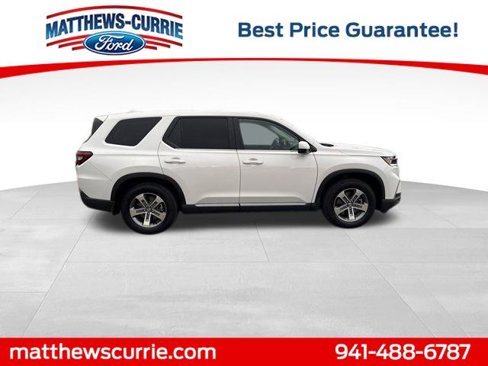 Used 2023 Honda Pilot EX-L image 3