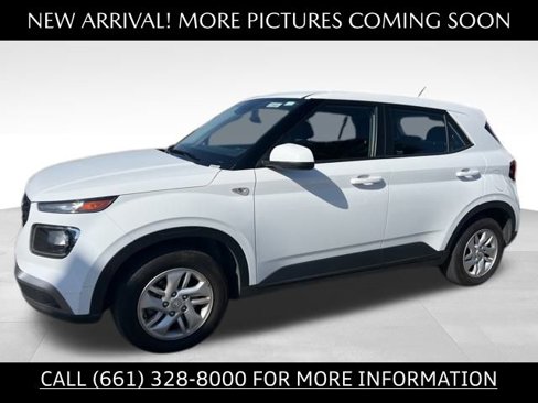 Used 2024 Hyundai Venue SE image 1