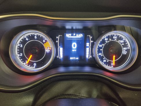 Used 2019 Jeep Cherokee Latitude w/ Popular Appearance Group image 23