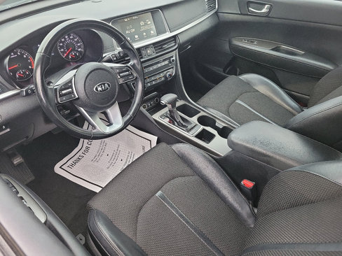 Used 2020 Kia Optima S image 3