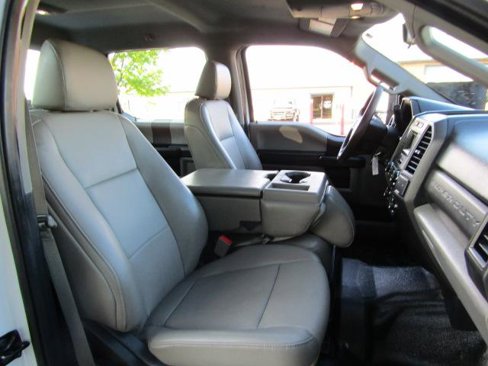 Used 2019 Ford F250 XL w/ Power Equipment Group image 12