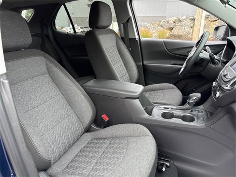 Used 2023 Chevrolet Equinox LT image 13