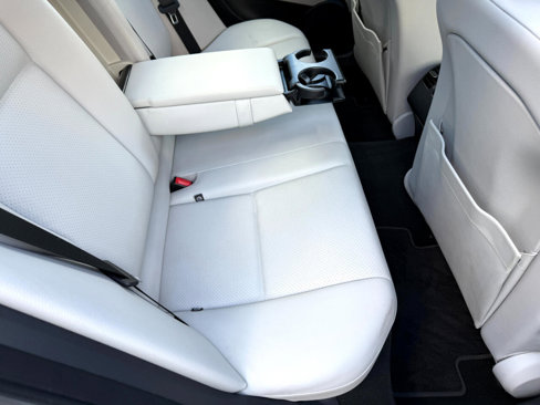 Used 2014 Mercedes-Benz C 250 Sport image 19
