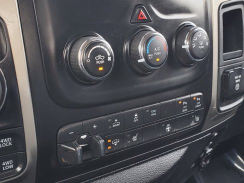Used 2014 RAM 1500 Outdoorsman image 18