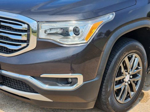Used 2019 GMC Acadia SLT image 10