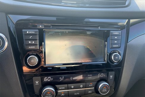 Used 2022 Nissan Rogue Sport SV image 21