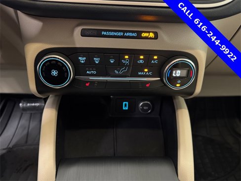 Used 2020 Ford Escape SE image 15