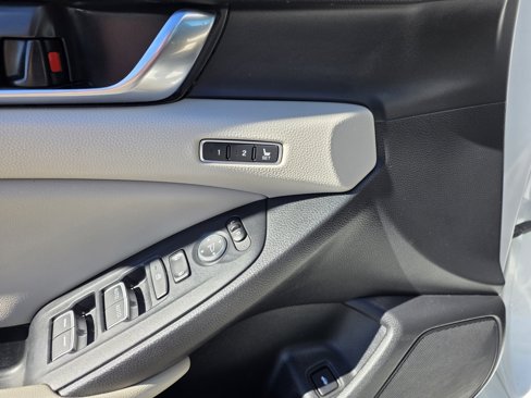 Used 2019 Honda Accord EX-L image 14