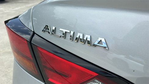 Used 2022 Nissan Altima 2.5 SV image 9
