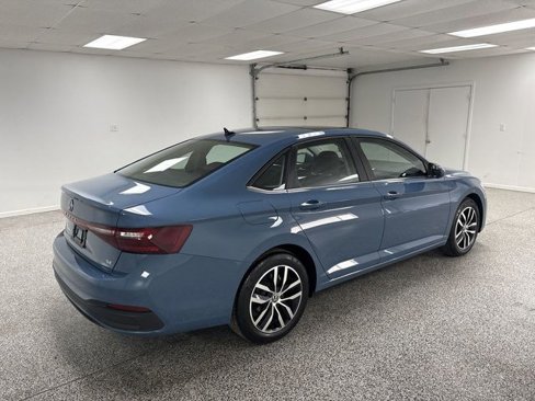 Used 2025 Volkswagen Jetta SE image 58