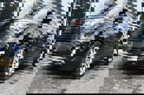 Used 2017 Kia Soul + image 2