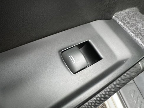 Used 2019 Chevrolet Silverado 1500 Custom image 23