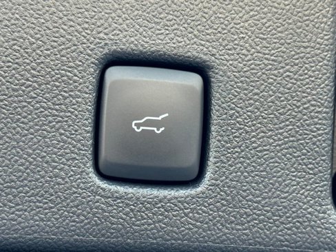 Used 2022 Ford Escape SE w/ Convenience Package image 26