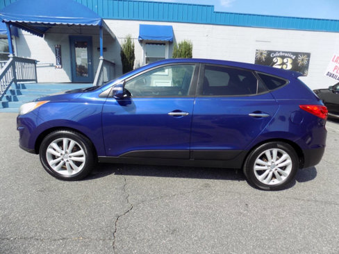 Used 2011 Hyundai Tucson Limited w/ Premium Pkg 3 image 10