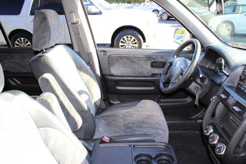 Used 2004 Honda CR-V EX image 11