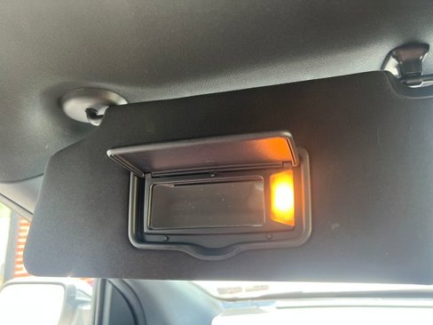 Used 2019 Ford Explorer XLT w/ Equipment Group 202A image 33