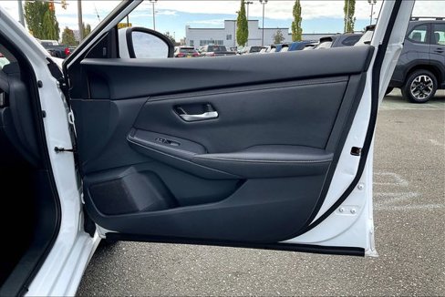 Used 2024 Nissan Sentra SV image 21
