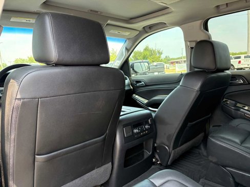 Used 2019 GMC Yukon SLT w/ Premium Edition image 13