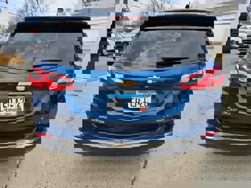Used 2020 Chevrolet Equinox LT image 3