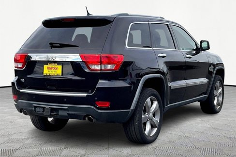 Used 2011 Jeep Grand Cherokee Overland image 5