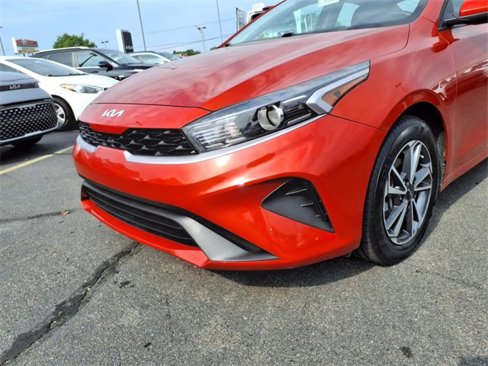 Certified 2023 Kia Forte LXS image 14