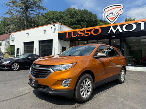 Used 2018 Chevrolet Equinox LS image 2