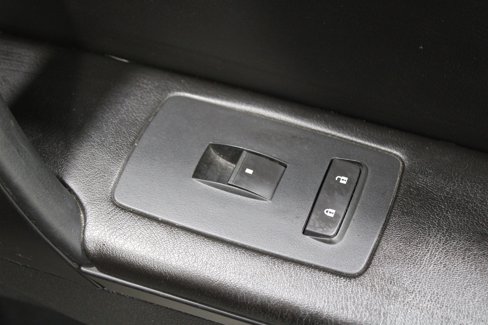 Used 2017 Chevrolet Traverse LT image 30