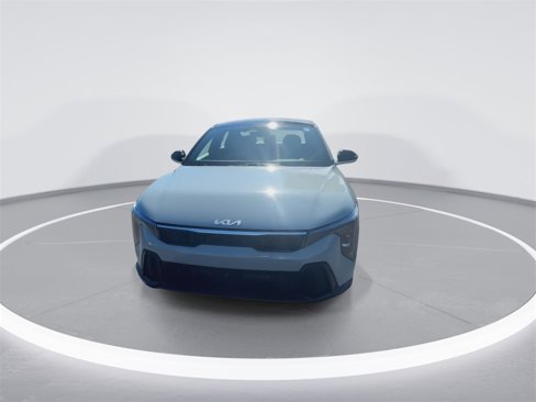 New 2025 Kia K4 GT-Line image 3