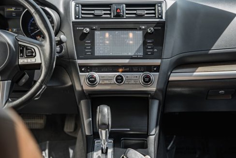 Used 2017 Subaru Outback 2.5i Touring w/ Popular Package #5A image 24