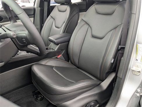 New 2024 Jeep Compass Limited image 17
