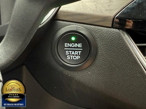 Used 2020 Ford Escape Titanium image 15